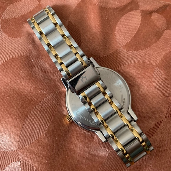 Men’s Diamond Accented Bulova Watch - Picture 2 of 4